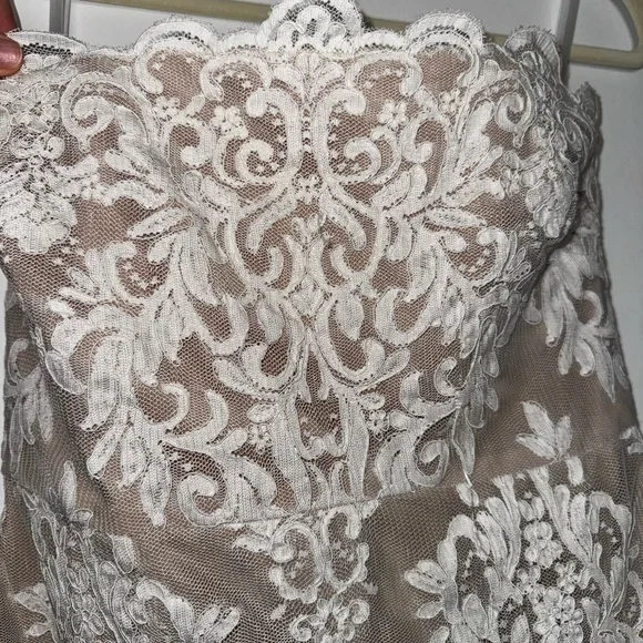 Stone Cold Fox Strapless White Lace Dress - Picture 7 of 13